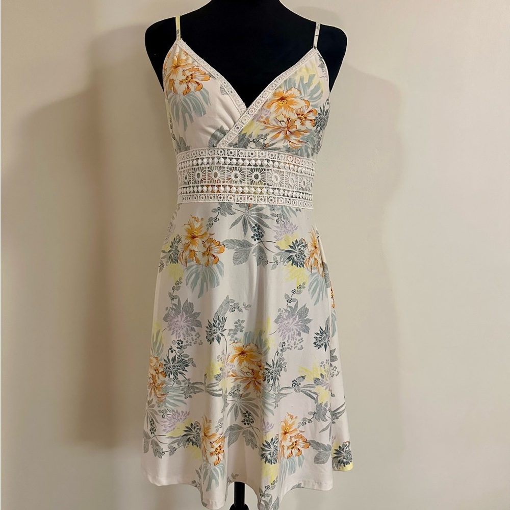 Hawaiian Flower Print Dress